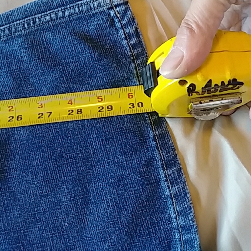 Jeans - Picture 4 of 5